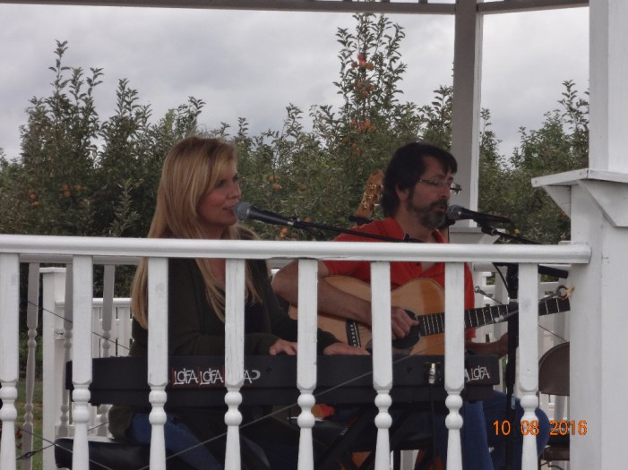 Lori Diamond & Fred Abatelli