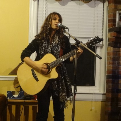 Ali Handal at Upton House Concerts