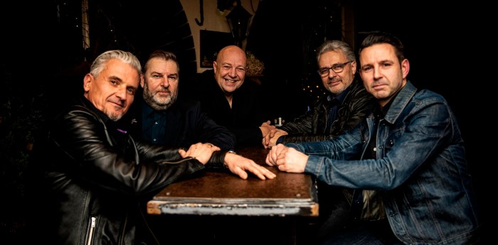 Travellin' Blue Kings