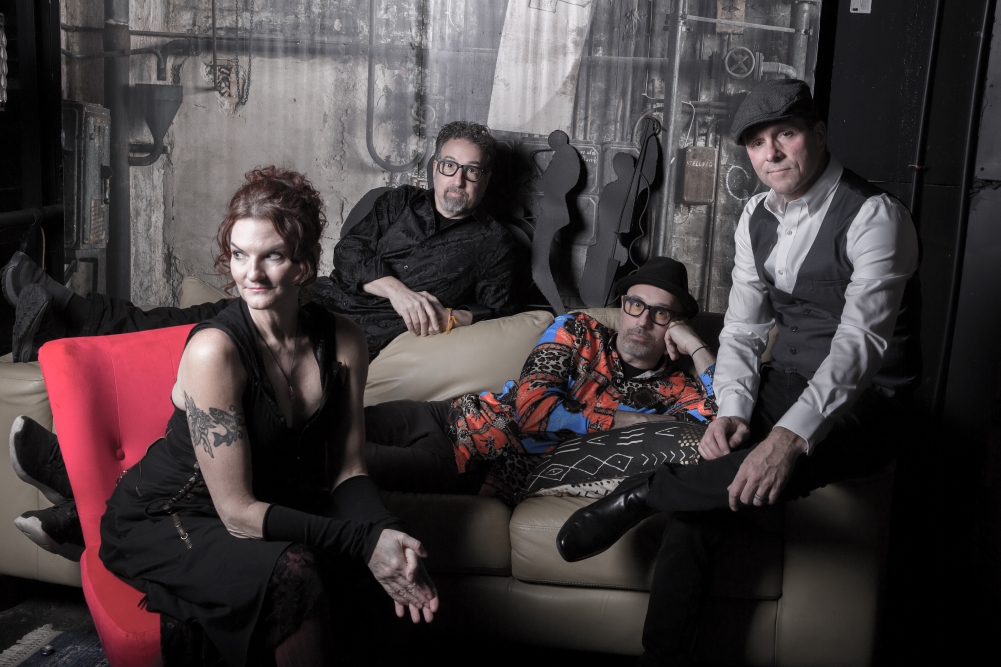 Jennifer Tefft and the Strange band photo